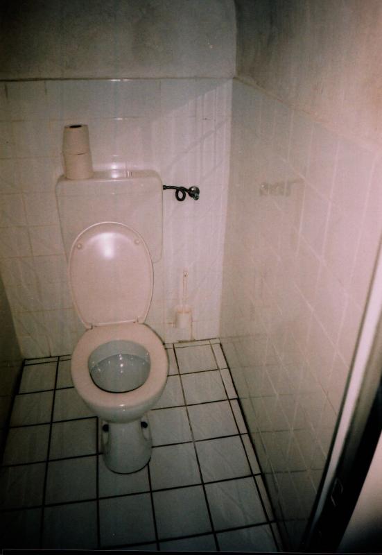 unbekannte-toilette_10_2