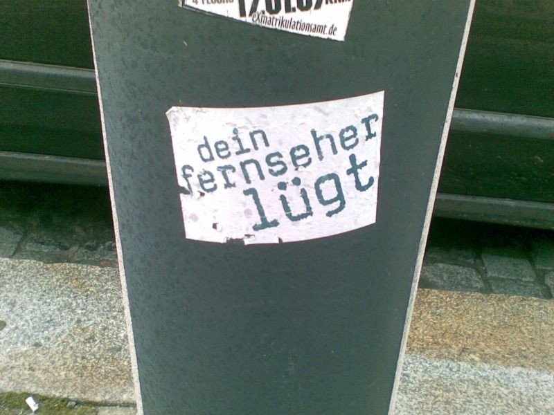 dein-fernseher-luegt